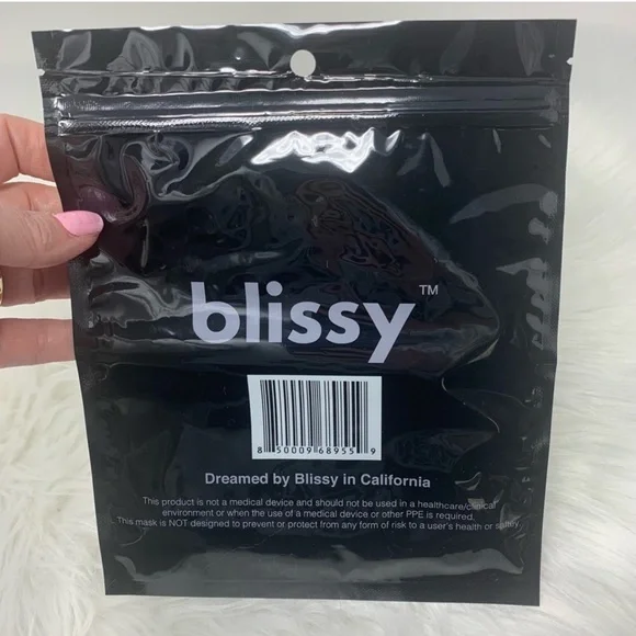 NWT Blissy Sealed in Package 100% Mulberry Silk Personal Face Mask Black - Picture 5 of 6